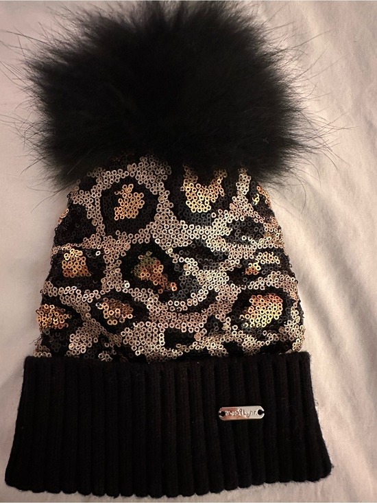 Bari Lynn Other - Bari Lynn Stylish Sequin Leopard Pom Beanie - Black
